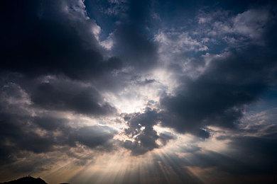 英国销量周榜：《纸片马里奥：千年之门》首发登顶